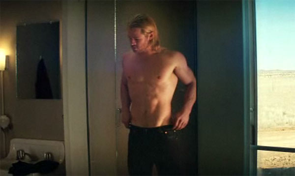 Thor-Shirtless.jpg
