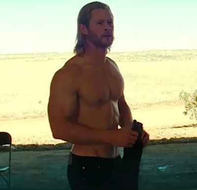 Thor_Shirtless.jpg