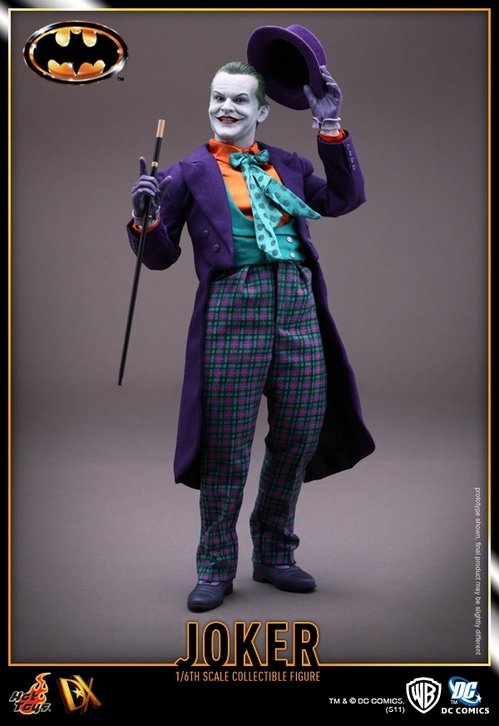 Hot Toys_Batman_ Joker_PR14.jpg