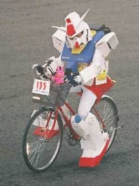 funny+gundam+bike.jpg