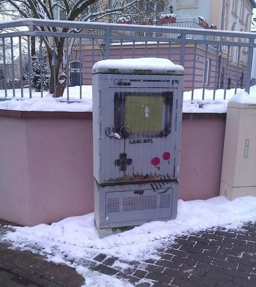 game girl.jpg