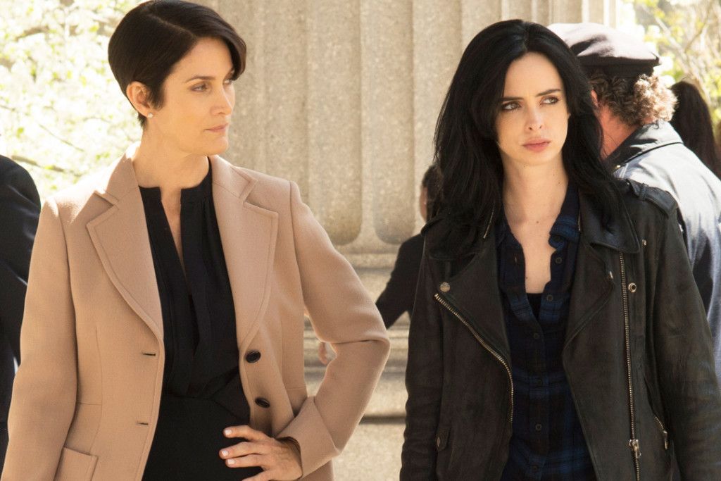 jessica-jones-carrie-ann-moss-hogarth